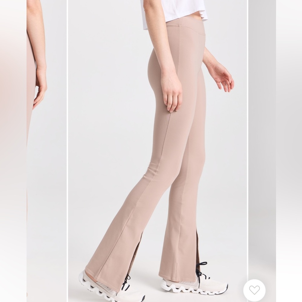 Alo Flare cut leggings
